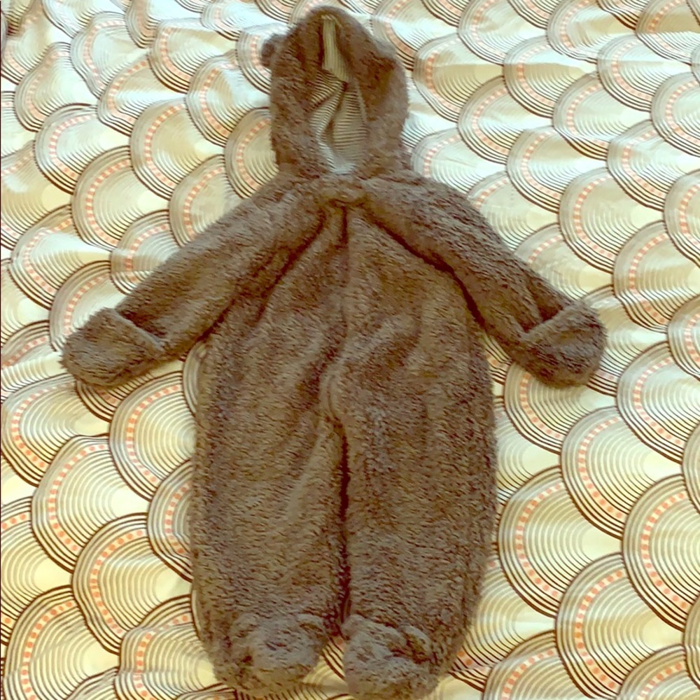 Carters teddy bear bodysuit Size 6m